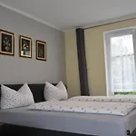 Garni Am Klostermarkt 3* Плауэн