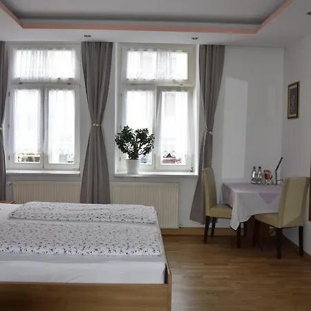 Otel Garni Am Klostermarkt Plauen