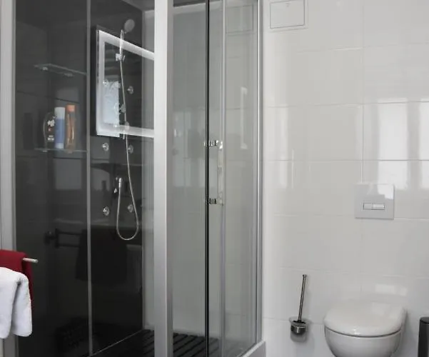 فندق Garni Am Klostermarkt 3*