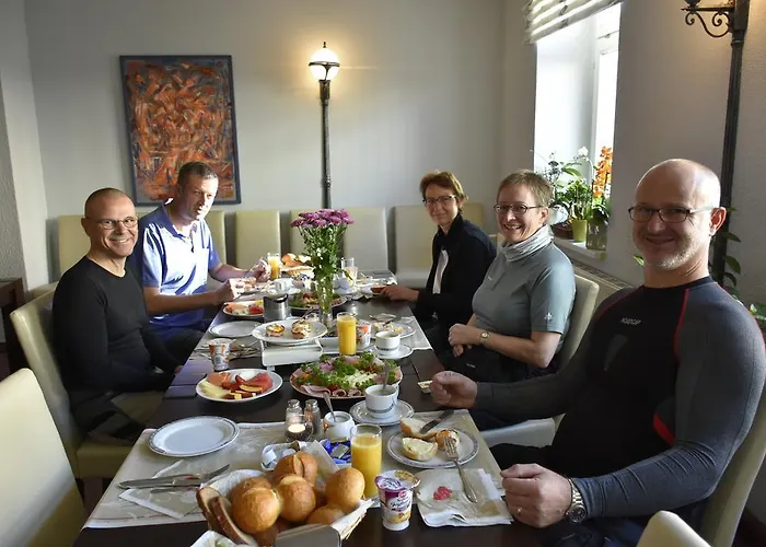 Garni Am Klostermarkt 호텔 3*